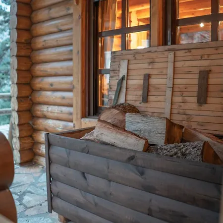 Chalé 7hills Finnish Luxury Eptálofos